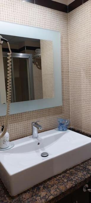 Апартаменты Elegante Alojamiento Con Piscina A 200 M Del Mar. Бенальмадена Экстерьер фото